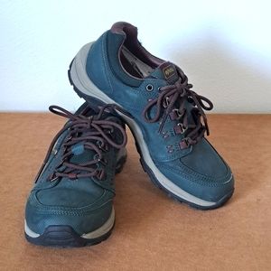 Ahnu by Teva teal Event waterproof size 5.5 shoes.
